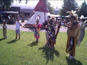 2004powwow017.jpg