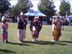 2004powwow019.jpg